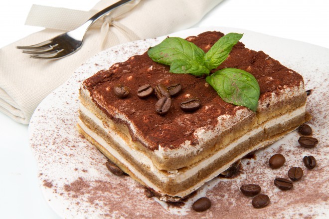 Mascarpone je pri nas najbolj znan kot osnovna sestavina tiramisuja