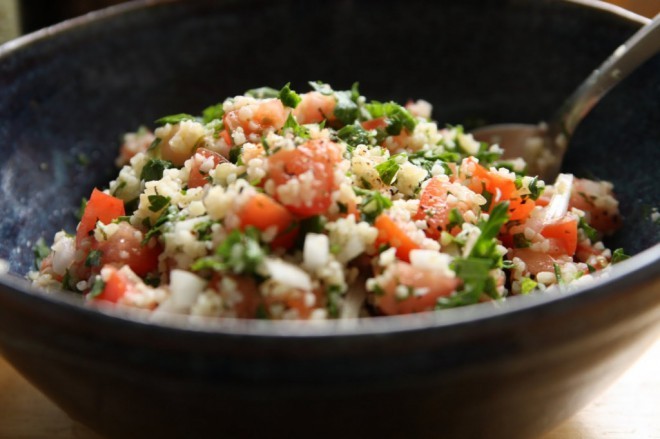 Jed, ki se imenuje tabouleh.