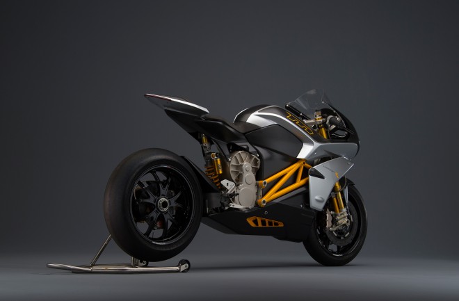 Auf den ersten Blick sieht die Mission R wie ein normales Motorrad aus. Fehlt er nur?! 