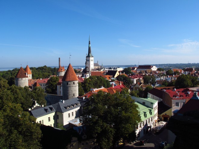 Srednjeveško jedro Talina skriva svežo energijo mladih modnih oblikovalcev. (Foto: Jasmina Dvoršek)