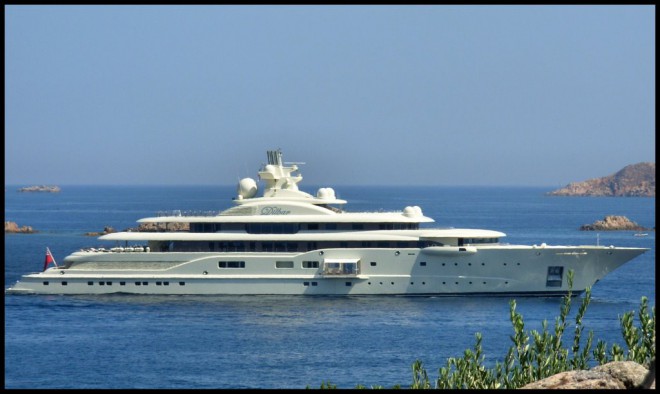 Dilbar, 263 milijonov dolarjev