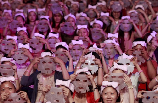 Rekord obraznih mask