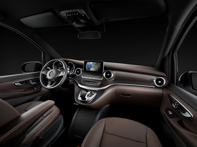 The interior does not resemble a van in any way - New Mercedes - Class V 