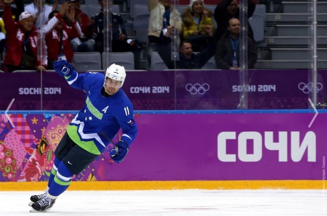 Anže Kopitar na današnji tekmi proti Avstriji. Foto: www.sochi2014.com
