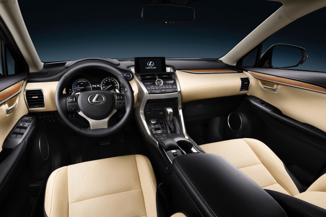 The interior is typical for this brand and (at least in the more richly equipped versions) extremely prestigious. There will also be quite a lot of equipment in the base, more than in the nearest competition. Photo: Lexus