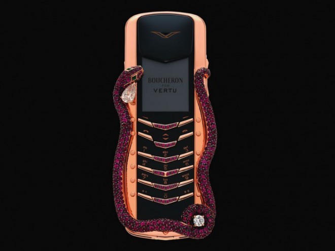 Vertu Signature Cobra Boucheron