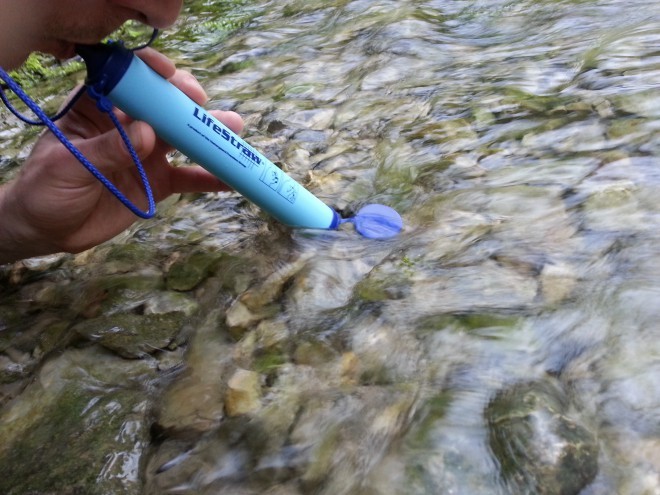 Slamica je obvezen del opreme za vsa potovanja, kampiranja in pohodništvo.
