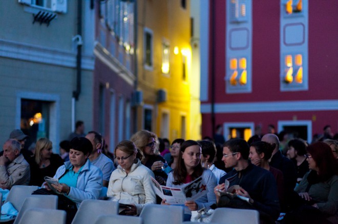 Na desetem Kino Otoku se nam obeta pester nabor filmov in avtorjev.
