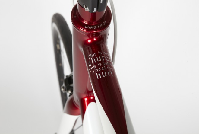 O ditado “o diabo está nos detalhes” também pode ter uma conotação positiva. Com as bicicletas Feather, nada é deixado ao acaso.