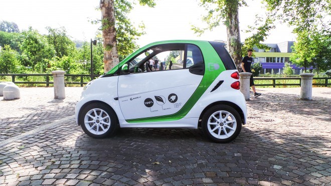 Silhouette estremamente carina ed eterna: Smart ForTwo Electric Drive