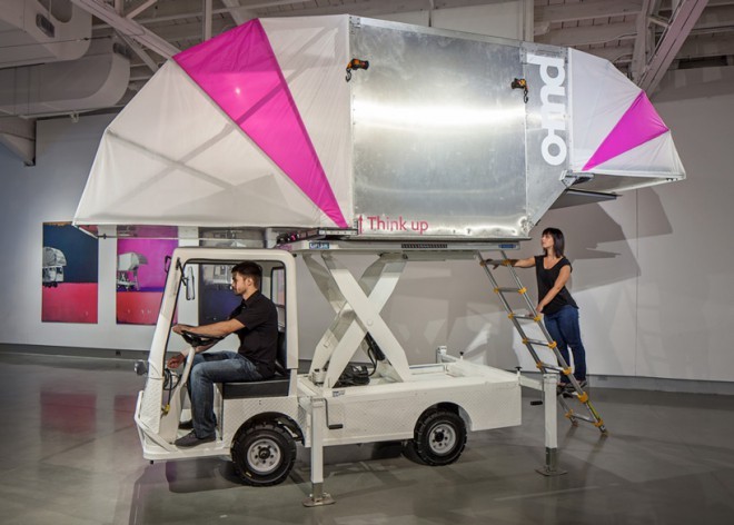 "Aero-mobile"