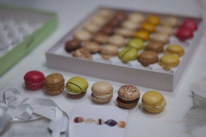 Luksemburški makroni v Confiserie Sprüngli, Švica.