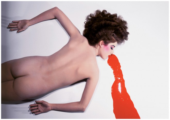 Guy Bourdin je nedvomno imel mračno stran: tako pri delu kot v zasebnem življenju.