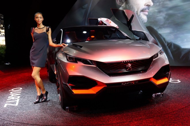 Quartz nakazuje za prihodnjih nekaj let napovedanega C-crossover suva na osnovi modela 308.