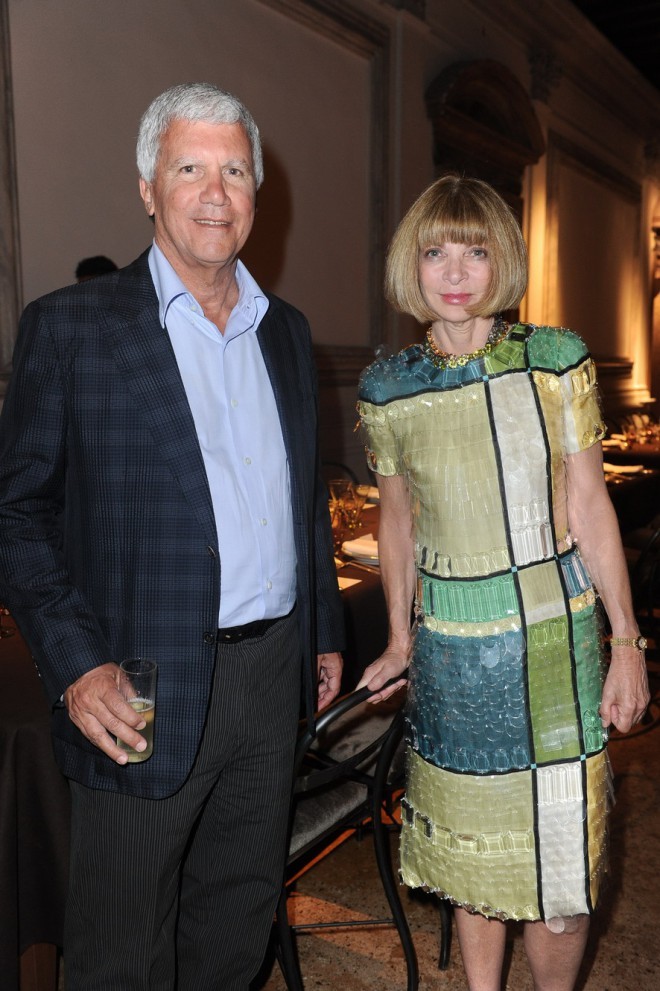 Lastnik verige galerij Gagosian s slavno urednico ameriškega Vogua Anno Wintour.
