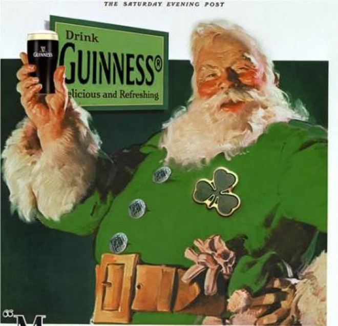 De Kerstman in Ierland verdedigt Guinness niet.