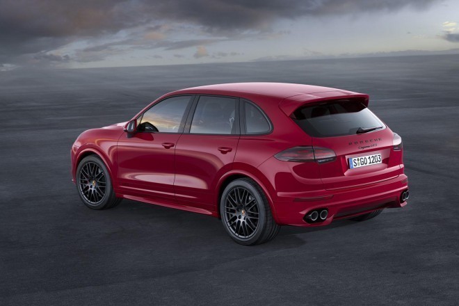 Porsche Cayenne GTS - Rdeča mu paše! 