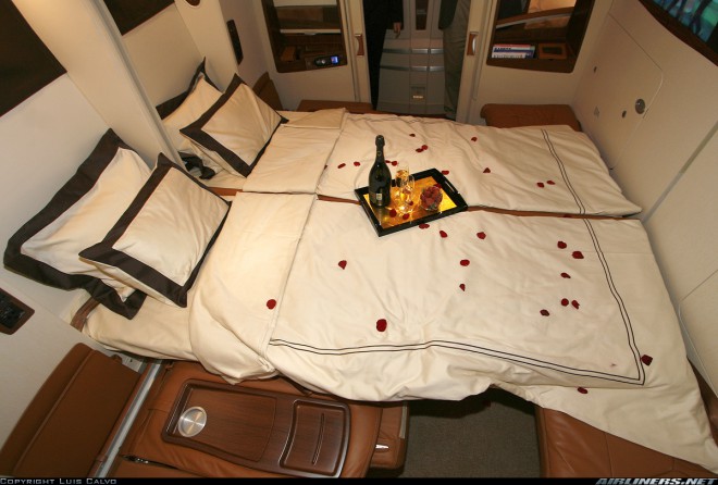 Dans une suite privée sur un Airbus A380, vous serez traité comme un VIP dès le début de votre voyage.