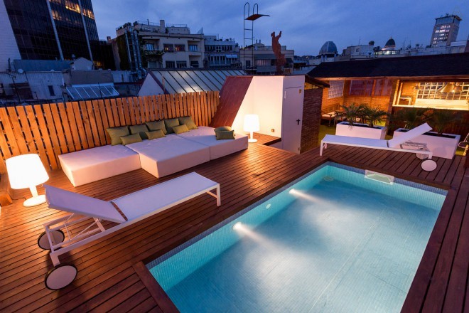 Duplex med basseng i Barcelona