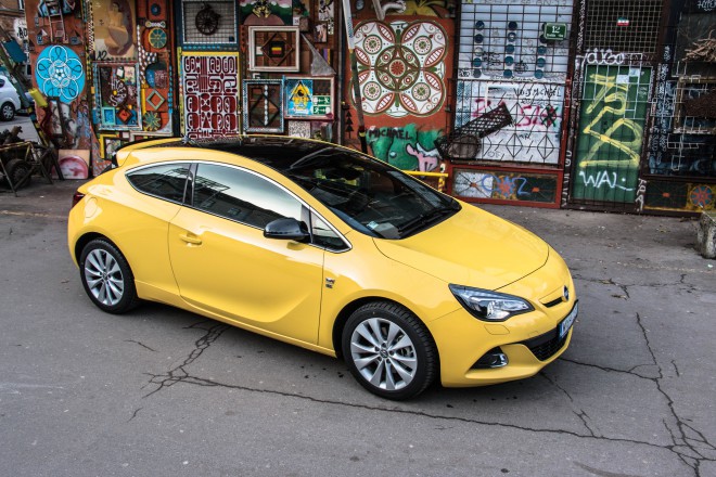 Astra GTC je po mojem okusu najbolj skladno oblikovan opel! 