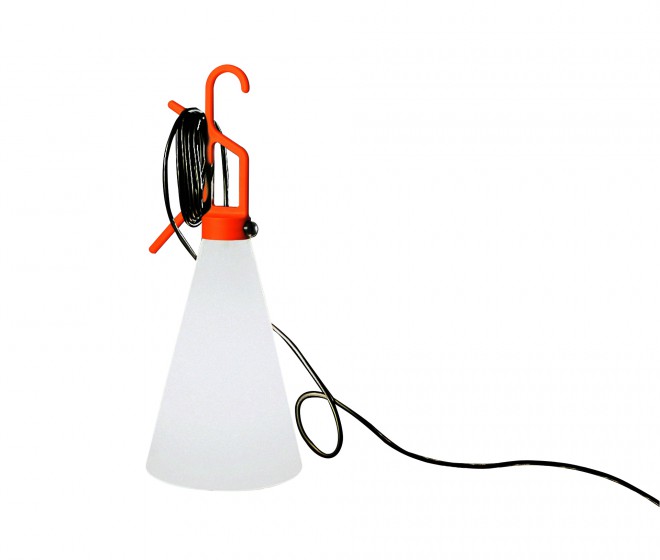 Lampe aux multiples facettes du 1er Mai