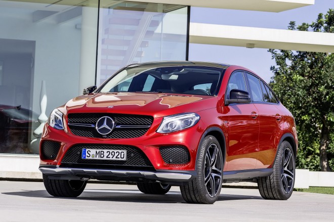 Najbolj zmogljive različice bodo zahvaljujoč paketu AMG body kit zelo strupene na pogled, med blatniki pa se bodo bohotila platišča do velikosti 22-palcev.
