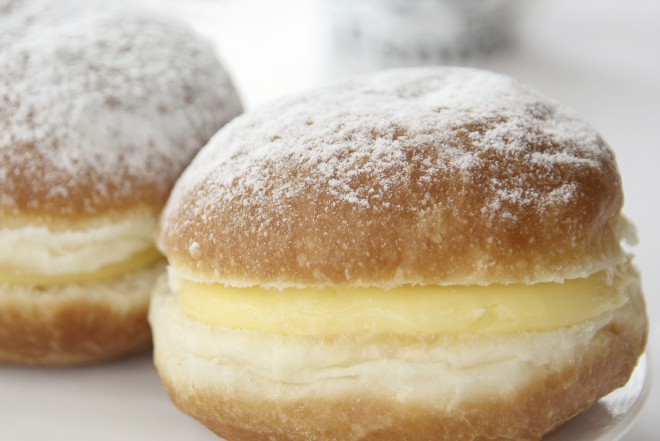 Beignets à la crème vanille maison