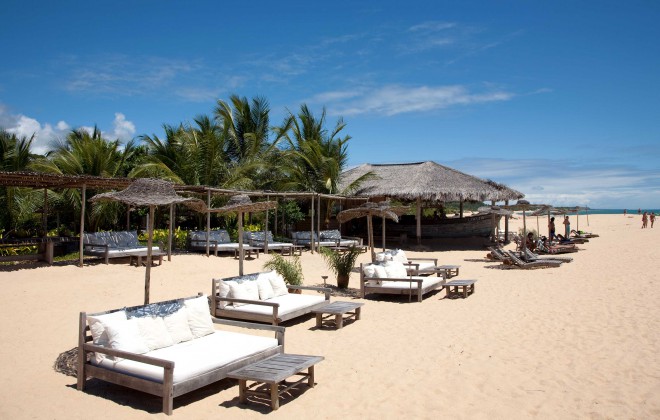 Plaža in Uxua Casa Hotel v Trancosu, Brazilija.  