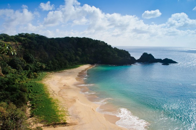 1. Baia do Sancho – Fernando de Noronha, Brazilija