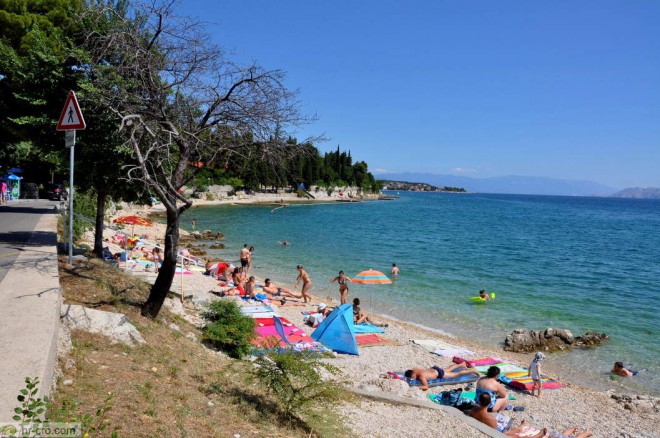 Plaža Crni Molo, Crikvenica