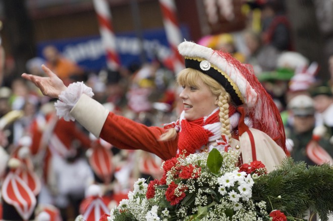The largest German carnival takes place in the city of Cologne.