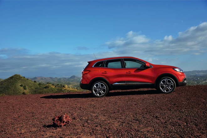 Fondamentalement, les versions tout-terrain auront le système d'adhérence étendue, et certaines seront également disponibles avec la transmission intégrale (de Nissan).