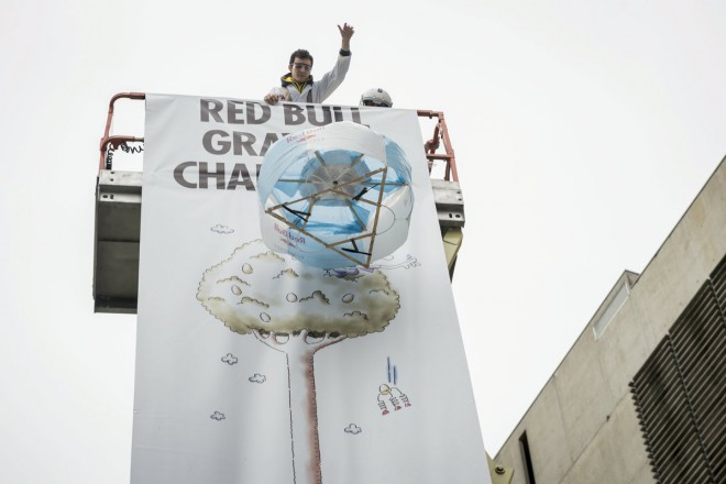 O Red Bull Gravity Challenge terá lugar na Eslovénia em três locais, nomeadamente em Ljubljana, Maribor e Izola.