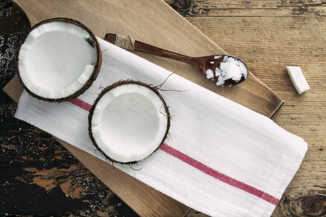 Cocinemos con grasa de coco.