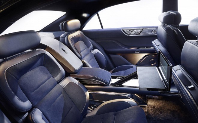 La nouvelle Lincoln Continental, qui arrivera en 2016, ne laissera personne indifférent.