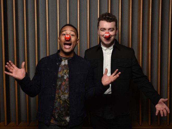 Sam Smith in John Legend bosta s pesmijo "Lay Me Down" pomagala zbrati sredstva za ljudi v Veliki Britaniji in Afriki, ki živijo v revščini in socialni nepravičnosti.