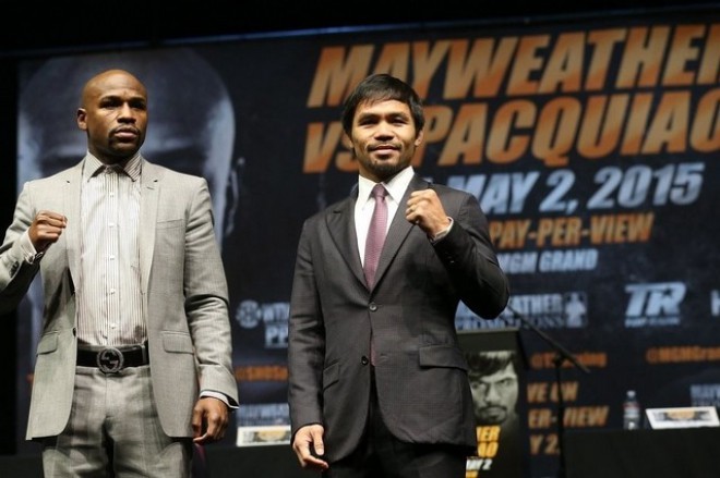 Floyda Mayweatherja, Jr. (levo) in Mannyja Pacquiaoa (desno) čaka dvoboj življenja.