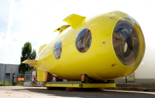 Podmornica Y.Co Yellow Submarine je namenjena komercialni rabi.