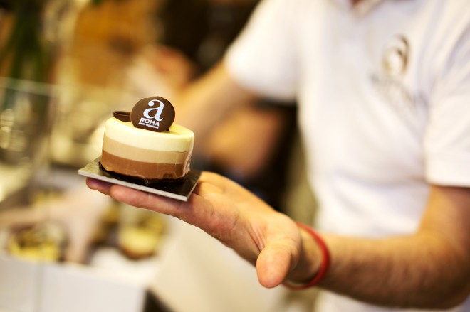 aROMA, esperienza di gelato - pasticceria italiana