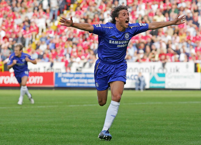 Hernan Crespo during the goal celebration.