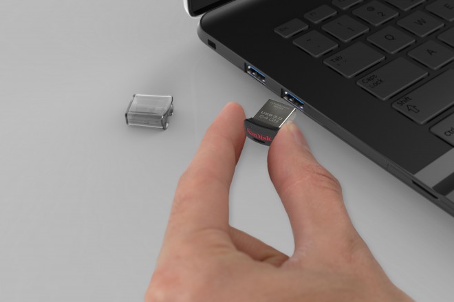 O cartão de memória SanDisk Ultra Fit 3.0 é quase invisível.