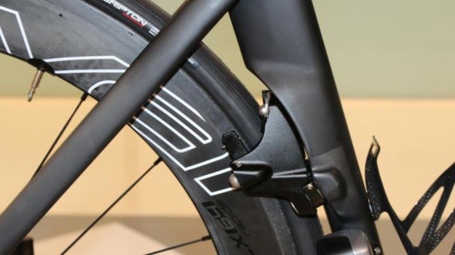 Specialized S-Works Venge ViAS je strup za tekmece.