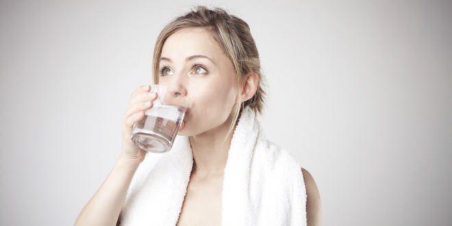 N'oubliez pas d'hydrater correctement votre corps tout au long de la journée.