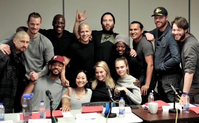 Zasedba filma Suicide Squad (minus Joker) v civilu.
