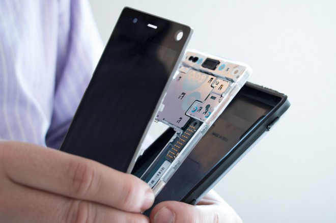Fairphone 2 älypuhelin