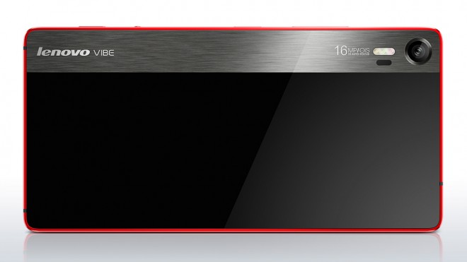 Lenovo VIBE Shot vas bo očaral kot fotoaparat in pameti telefon.