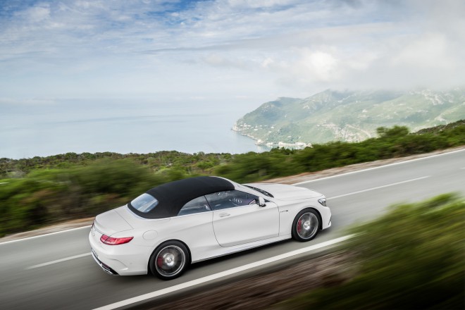 Mercedes-Benz S-Class Cabrio je lepotec brez primere.