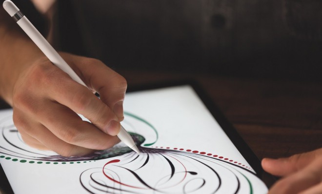 Apple Pencil bi naj omogočal, da se dotaknemo vsake slikovne pike. 