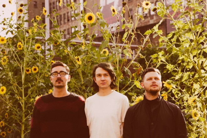 Indie pop zasedba Alt-J: Gus Unger-Hamilton, Thom Green, Joe Newman.