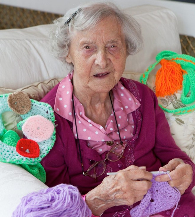 104-year-old Grace creates a new work of art